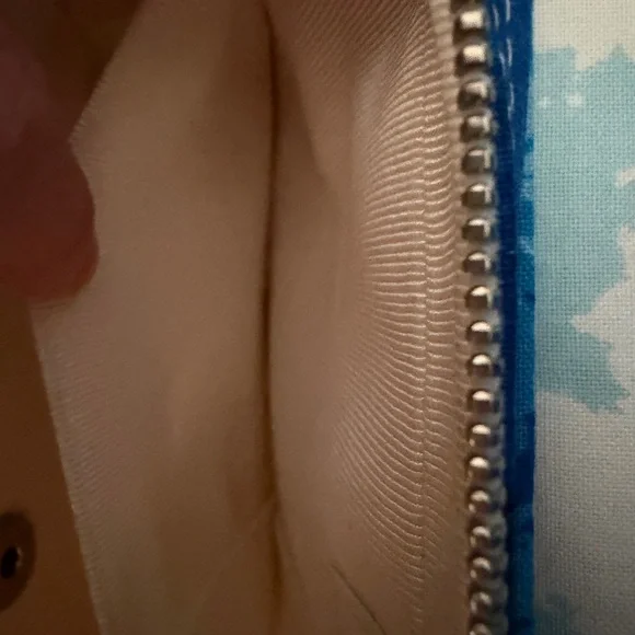 SOLD Chanel Vintage Surfline Flap Bag - Picture 12 of 15